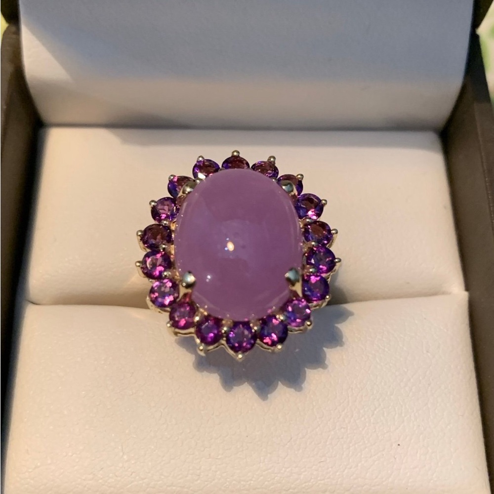 Large Violet Jade and Amethyst Ring .